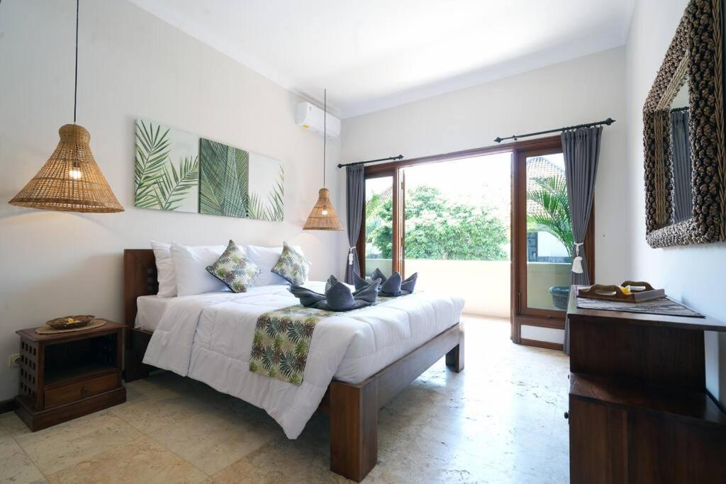 Marie - Kuta - 6 Bedroom 4 Bathroom - Great Location ! Villa Kuta (Bali)